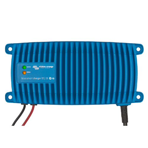 Blue Smart Charger 12/17 IP67 2022